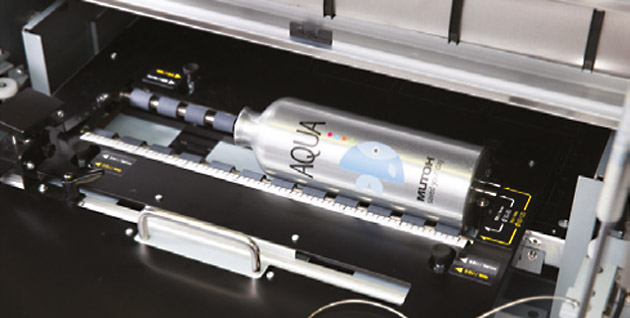 Mutoh XpertJet XPJ-661UF namizni UV tiskalnik za predmete
